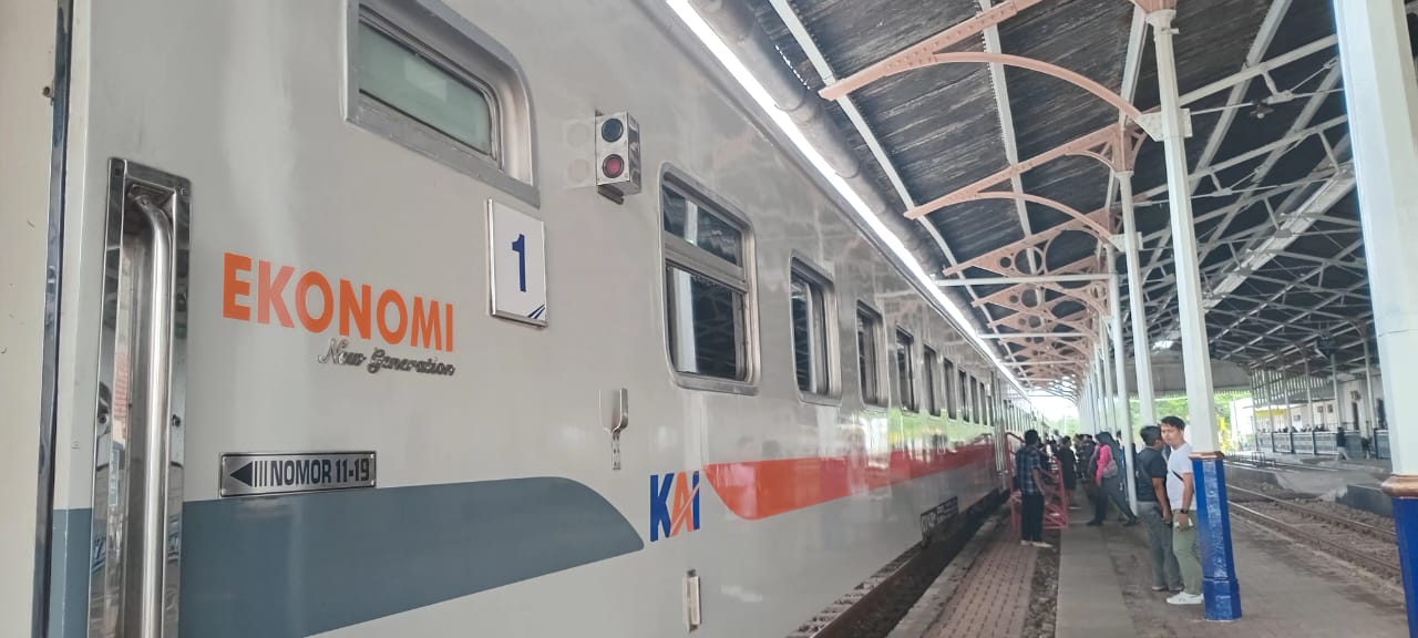 Review Jujur Komunitas Sahabat Kereta Usai Naik KA Ijen Ekspres