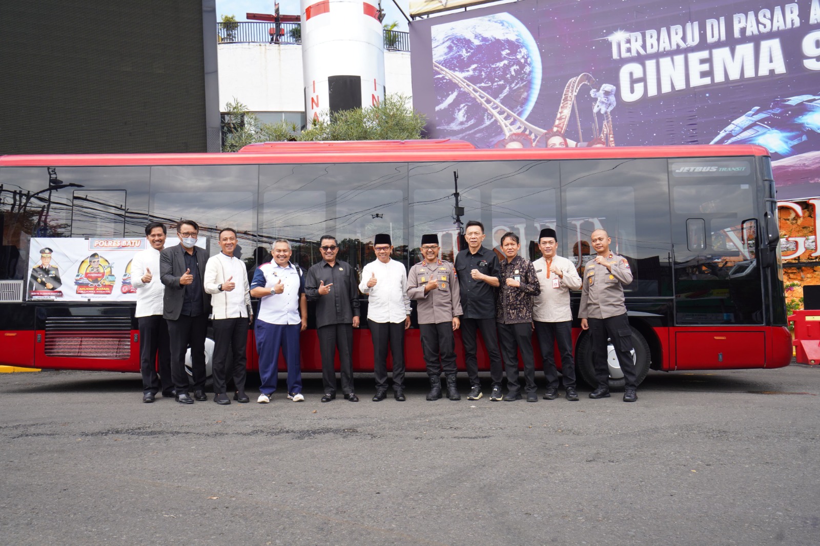 Connecting Bus Kota Batu