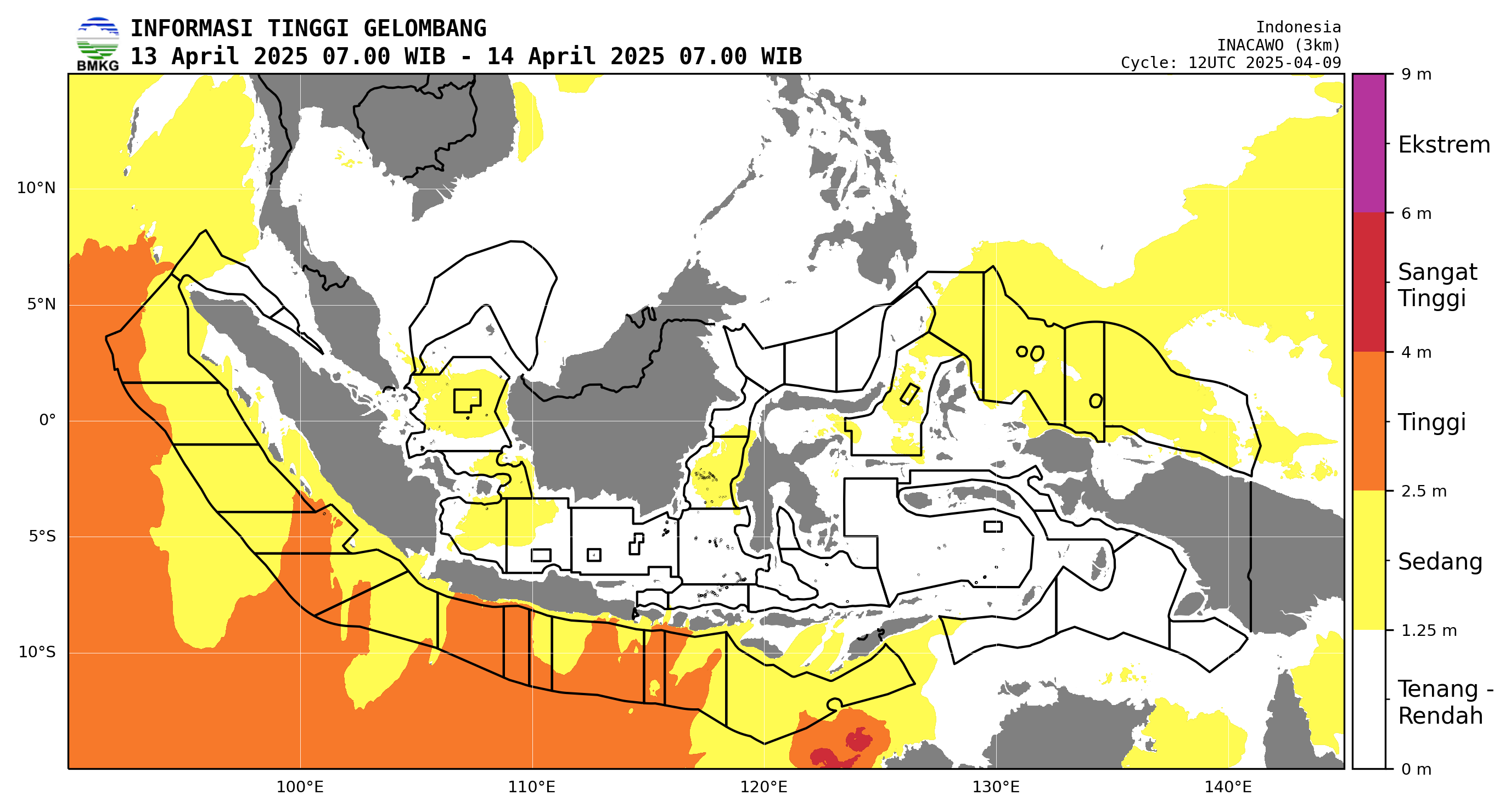 Gelombang Tinggi di Pantai Selatan Jawa Timur