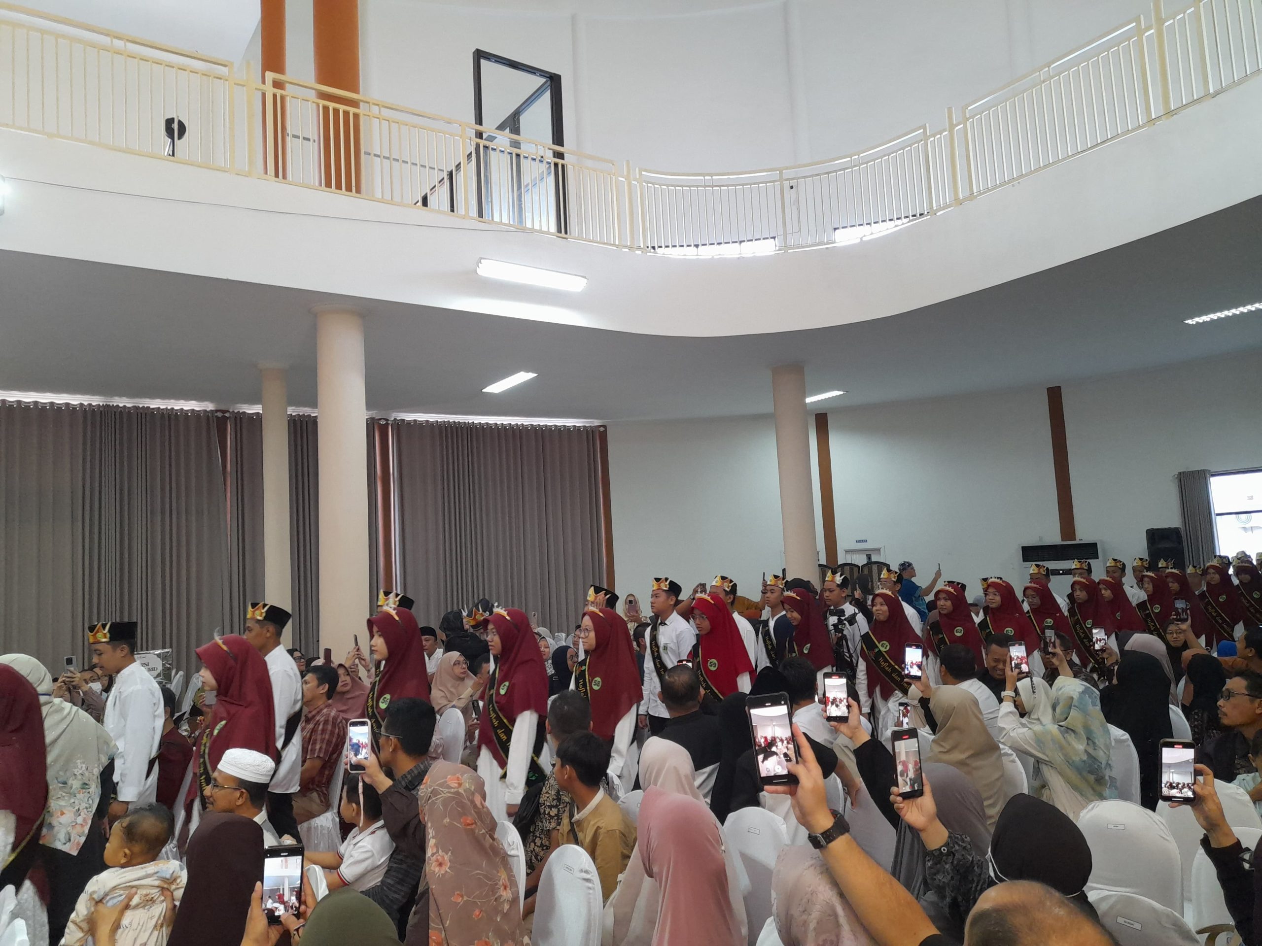 Yayasan Insan Permata Malang Kukuhkan 101 Siswa di Haflah dan Imtihan