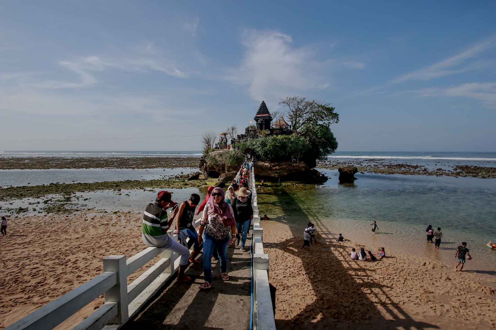Pantai di Malang