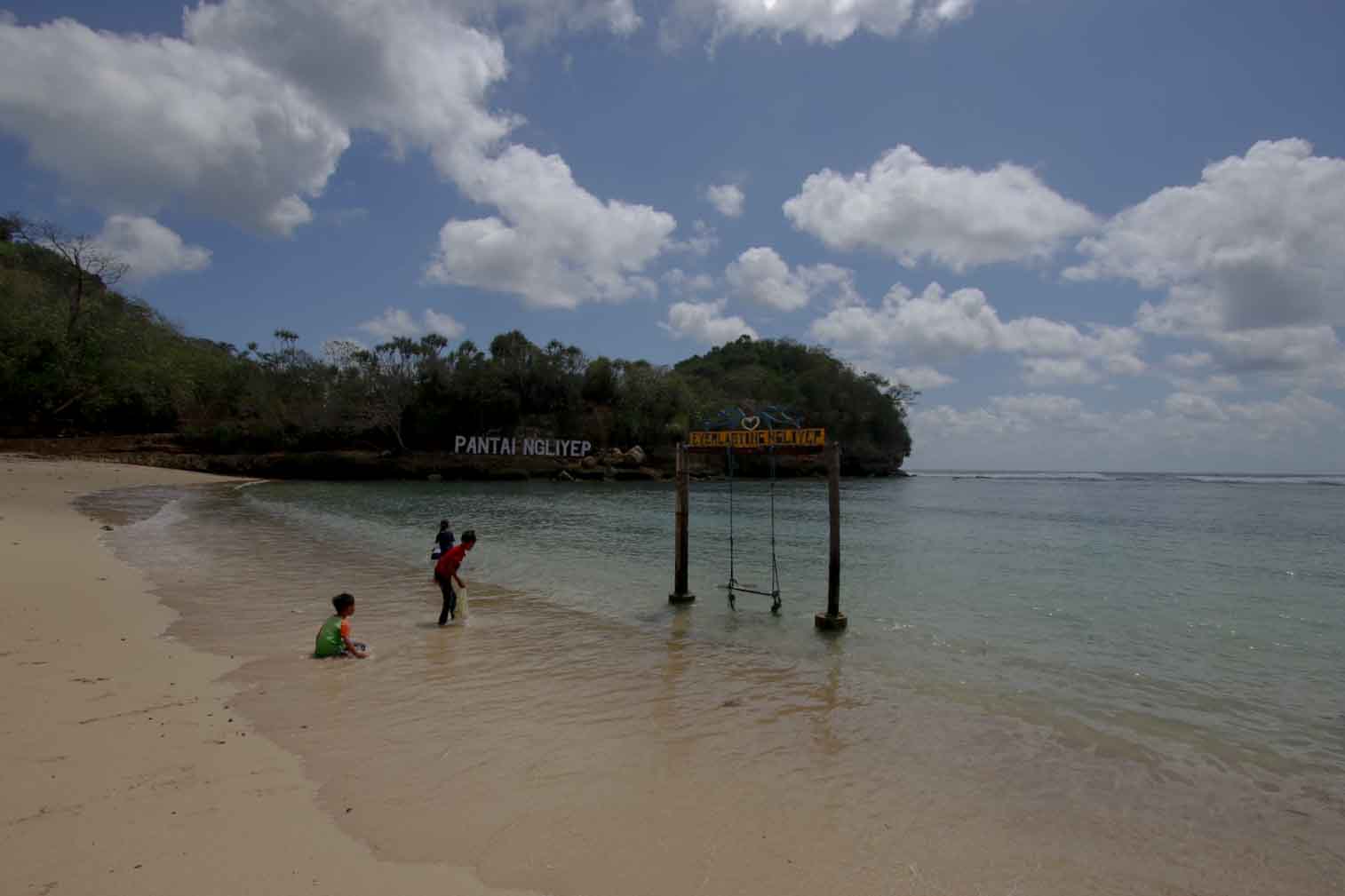 Rekomendasi pantai di Malang