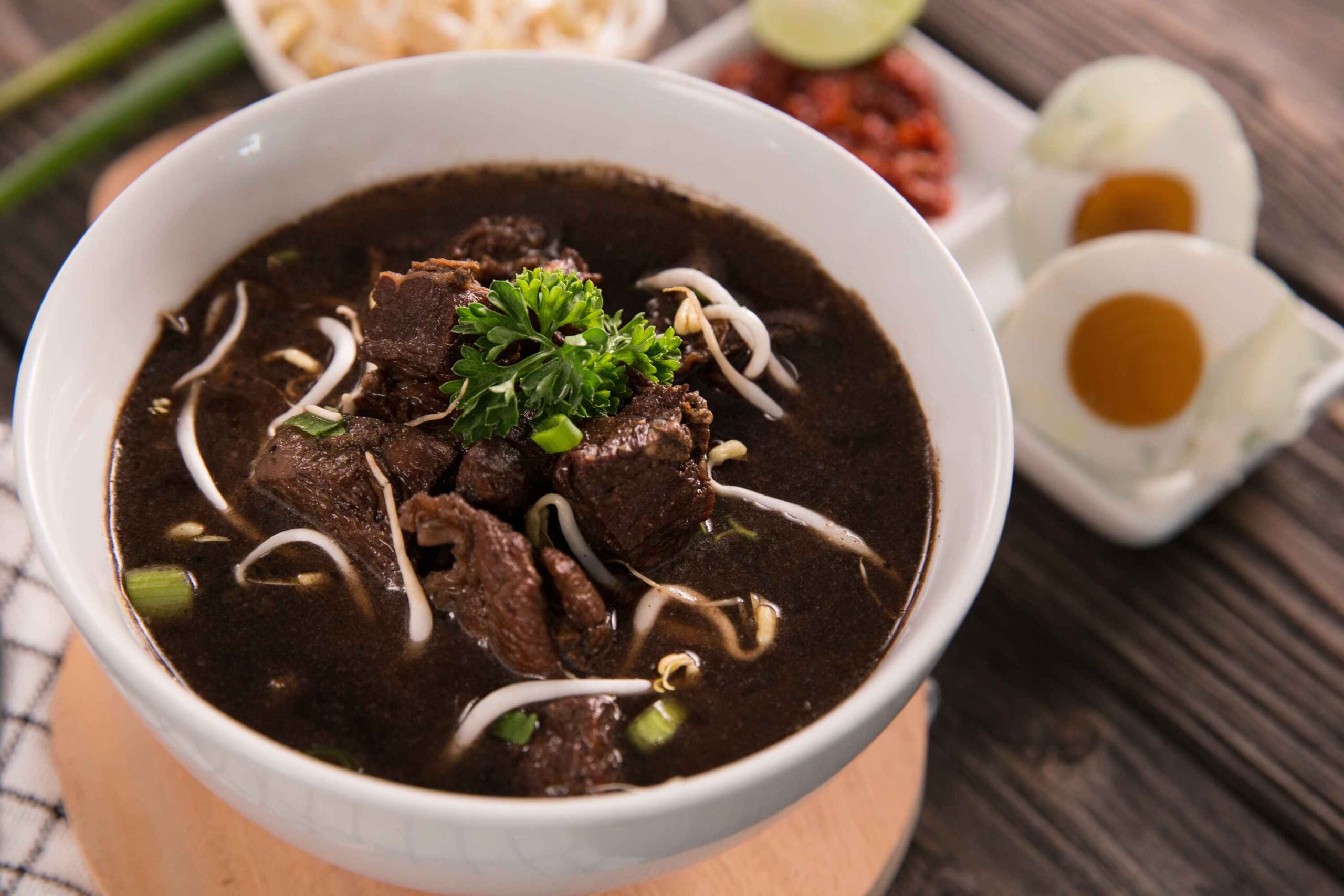 Rawon menjadi salah satu kuliner legendaris Malang