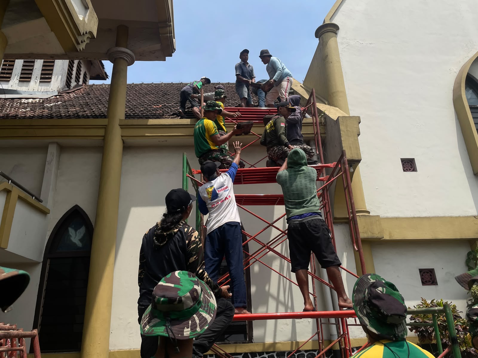 toleransi warga Muslim dan jemaat GKJW Lawang